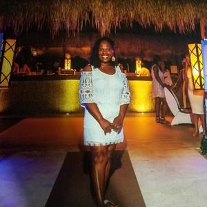 Meet your Posher, Frances